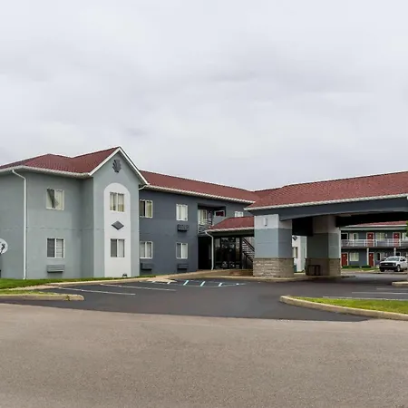 Hotel Super 8 By Wyndham Indianapolis/Ne/Castleton Area